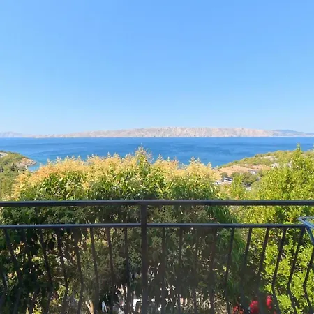 アパート Lila Mit Meerblick Am Ca 180 Meter Luftlinie Vom